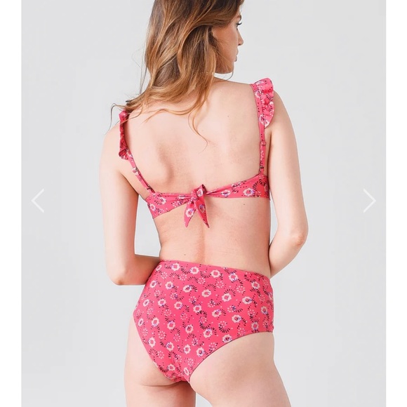 Xirena swim size small - Picture 2 of 3